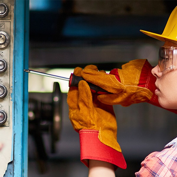 Single Pole Switch + Conduit Bending Lesson