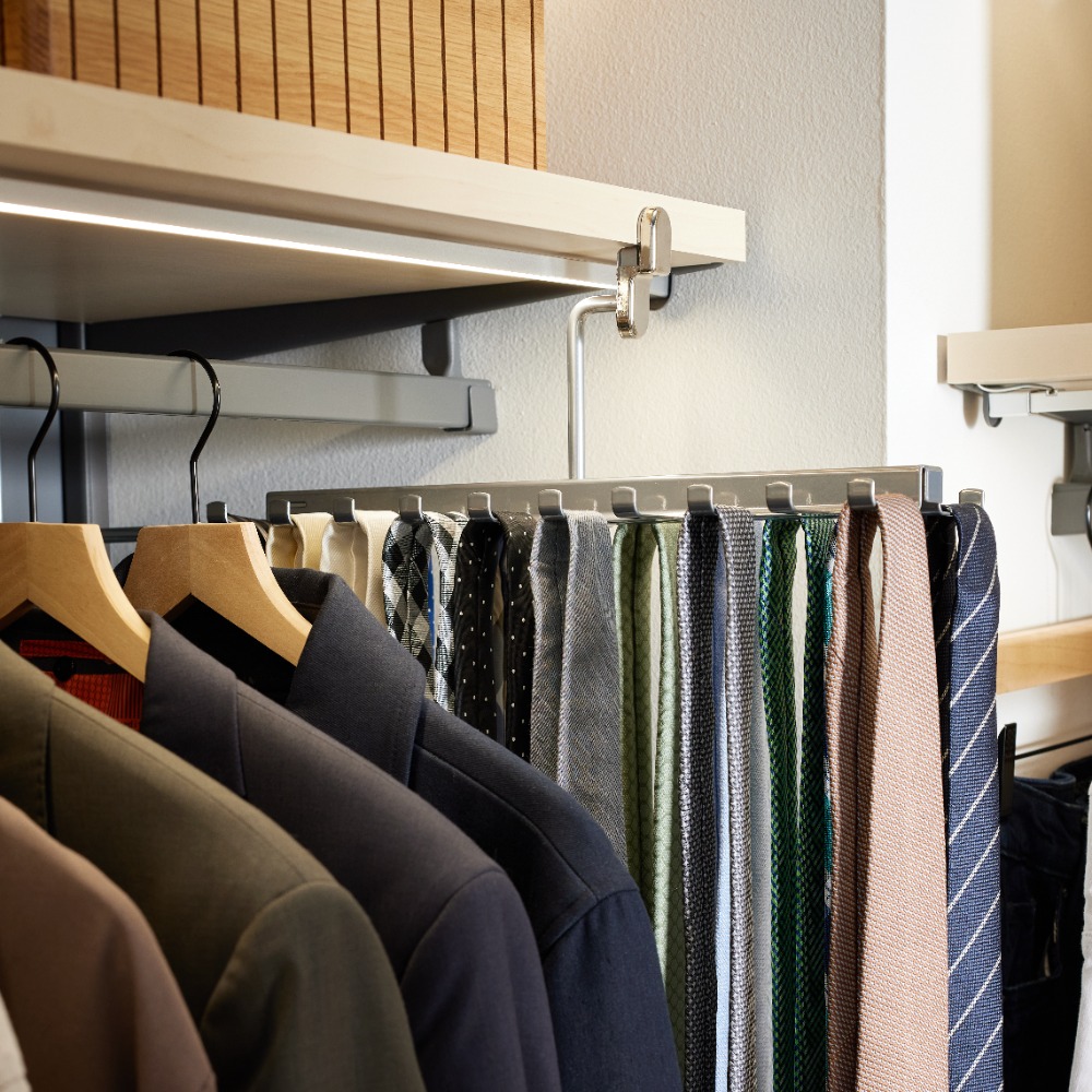 Gliding Tie and Belt Rack