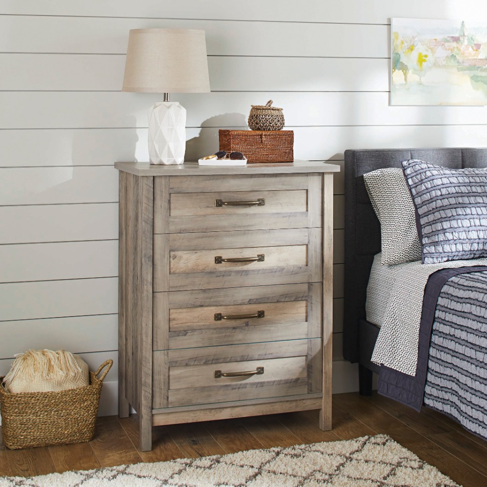 Modern Farmhouse 4-Drawer Chest