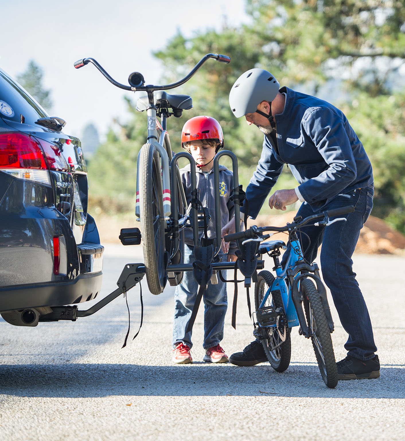 Right Up 350 - 3 Bike Platform Hitch Rack