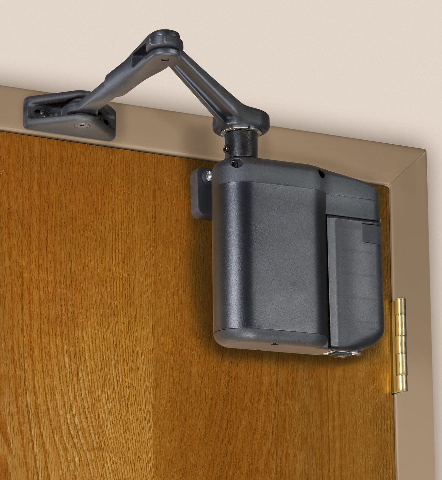 5800 Series ADAEZ Operator - Pull Side