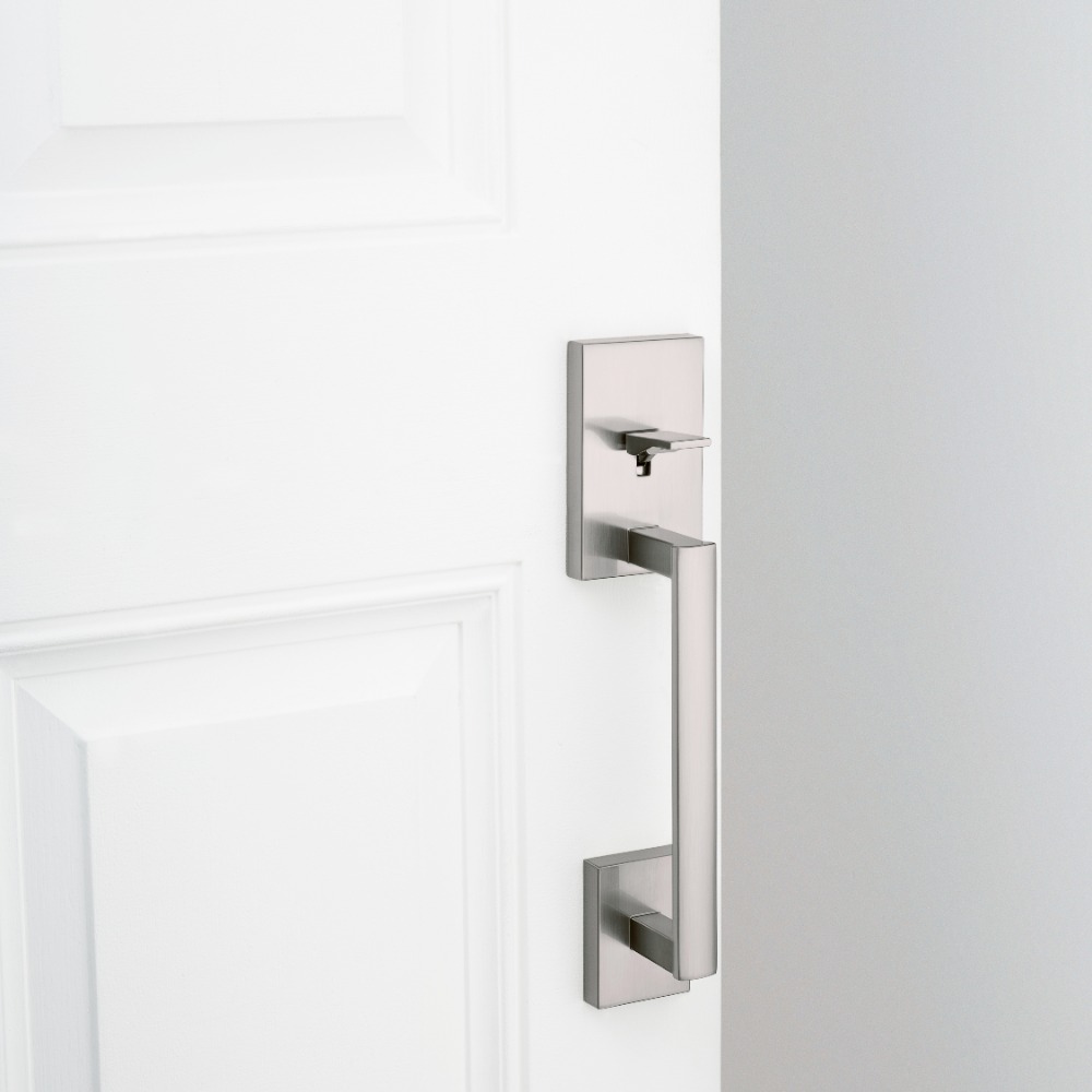 San Clemente Handleset and Deadbolt