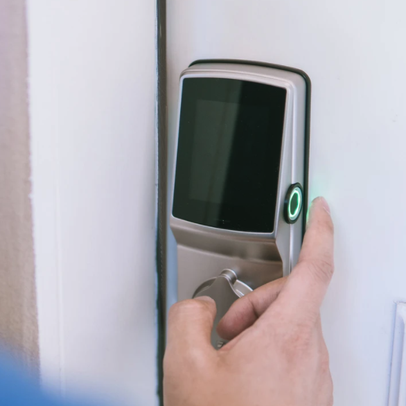 Secure Plus - Deadbolt