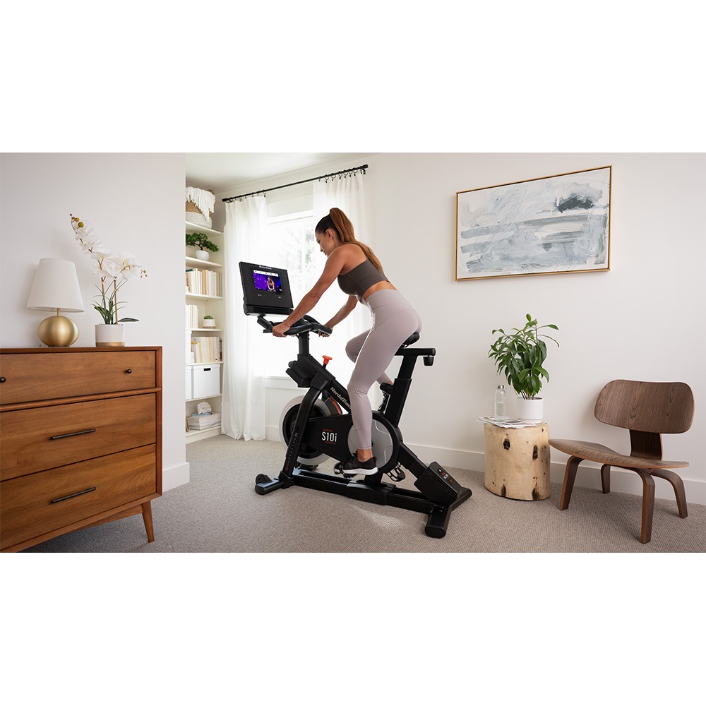 Commercial S10i Studio Cycle