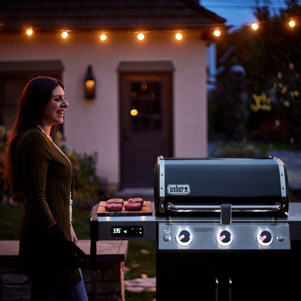 Genesis II 315 NG Smart Grill
