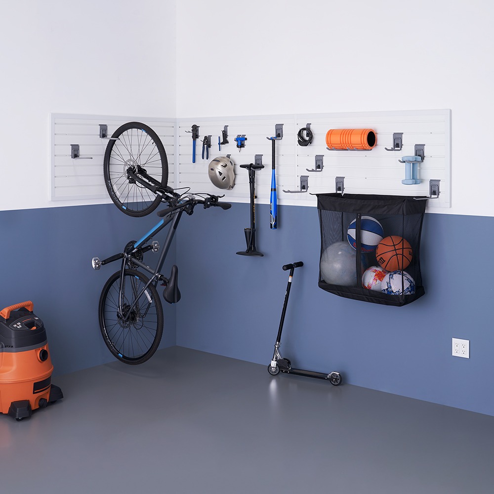 TRINITY 24 Sq Ft Modular Slatwall 19 Piece Accessory Sports Set