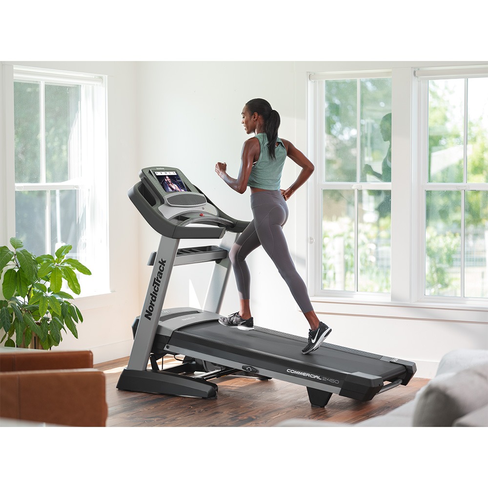 Commercial 2450 Treadmill NTL17221.0 Instructions BILT Intelligent